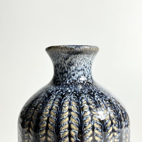 USED CERAMIC FLOWER VASE