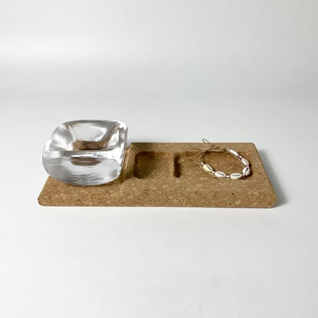 MA TO MONO "essential tray"