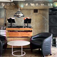 USED "JACK CARTWRIGHT" CARRY LEATHER LOUNGE CHAIR