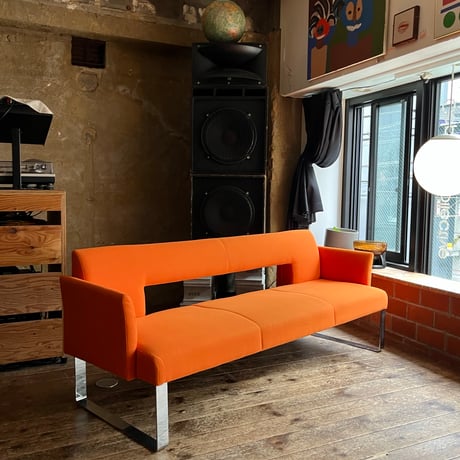 USED “CRES / PATRIA” LOBBY SOFA