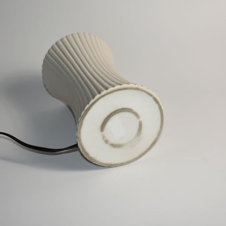 USED CERAMIC TABLE LAMP