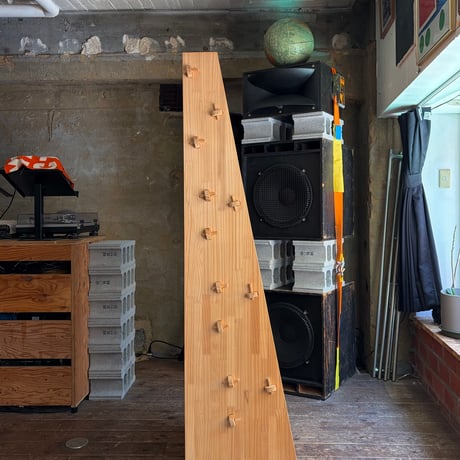 USED WOODEN MAGAZINE RACK