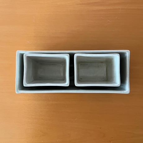VINTAGE MID CENTURY MODERN PLANTER SET