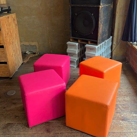 USED VINYL LEATHER CUBE STOOL