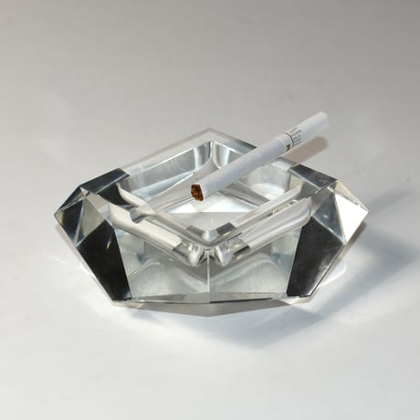 USED GLASS OCTAGON ASHTRAY