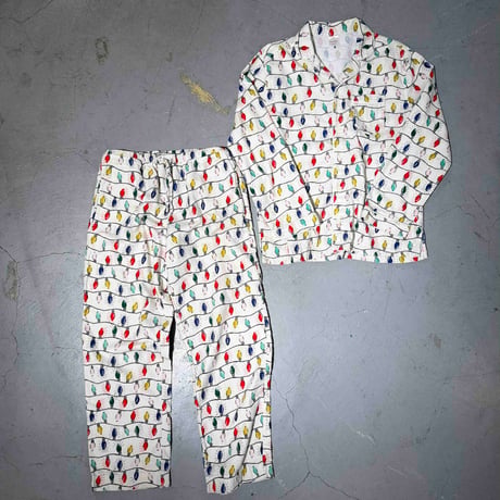 USED BRIGHT BULBS FLANNEL PAJAMAS