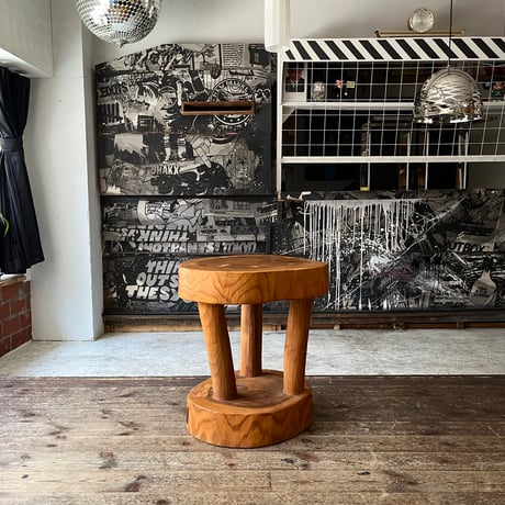 USED WOODEN CENTER TABLE