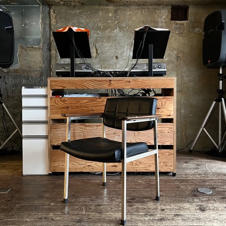 JAPAN VINTAGE 70S “HOUTOKU” STEEL FRAME VINYL LEATHER WOODEN ARM CHAIRS
