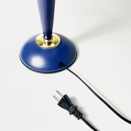 USED STEEL TABLE LAMP