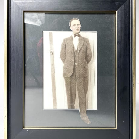 USED UNKNOWN ARTIST WALL ART