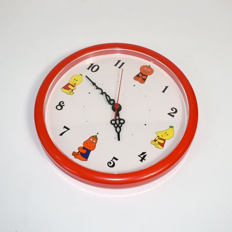 "TAKANE" WALL QUARTZ CLOCK
