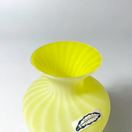JAPAN USED GLASS FLOWER VASE