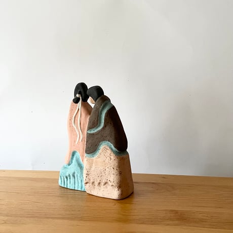 USED CERAMIC COUPLE STATUE
