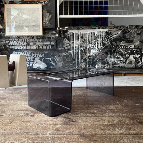 USED "KARTELL / USAME TABLE"