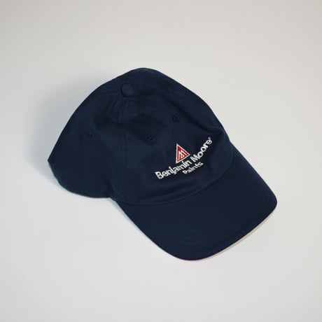 USED "BENJAMIN MOORE PAINTS" CAP