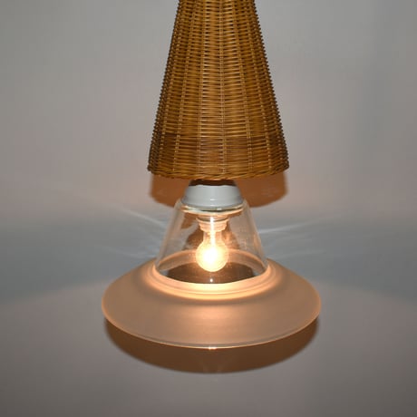 RATTAN GLASS PENDANT LAMP