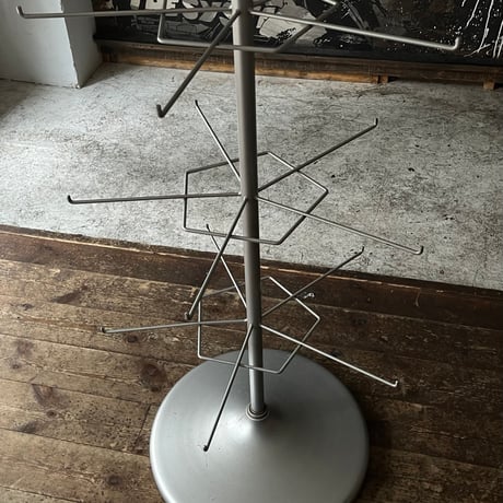 USED STEEL POLE HANGER RACK