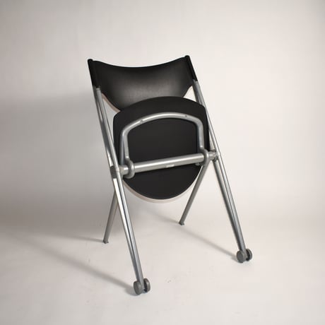 ITALY USED "LAMM / CONPASSO" MEETING CHAIR