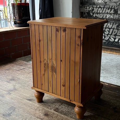 USED WOODEN CHEST