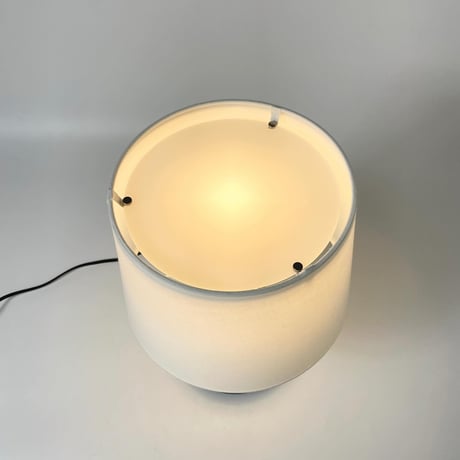 JAPAN USED STEEL LEG SHADE TABLE LAMP