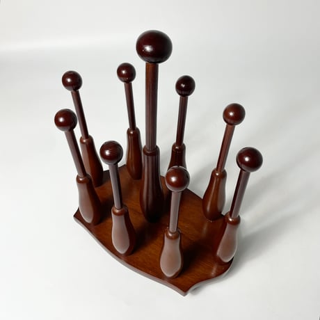 USED WOODEN SLIPPERS HANGER RACK