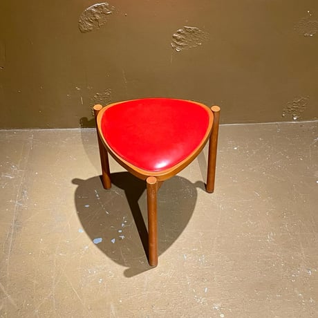 JAPAN VINTAGE “秋田木工” WOODEN FLAME VINYL LEATHER STOOL