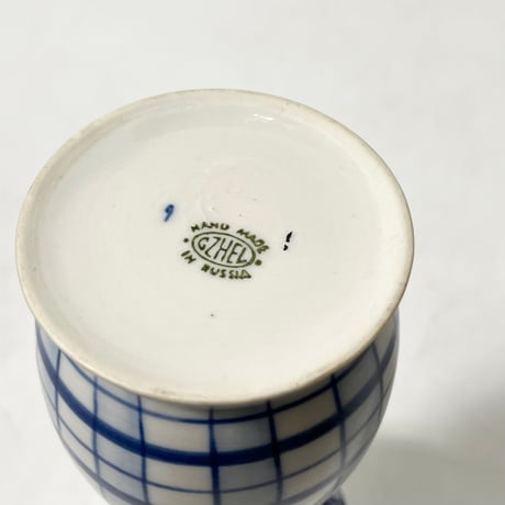 VINTAGE 86’S-91’S GZHEL PORCELAIN GIRL FLOWER VASE