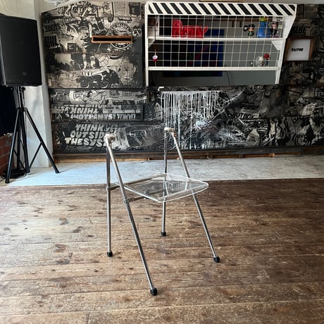 USED STEEL FRAME FOLDING ACRYL CHAIR