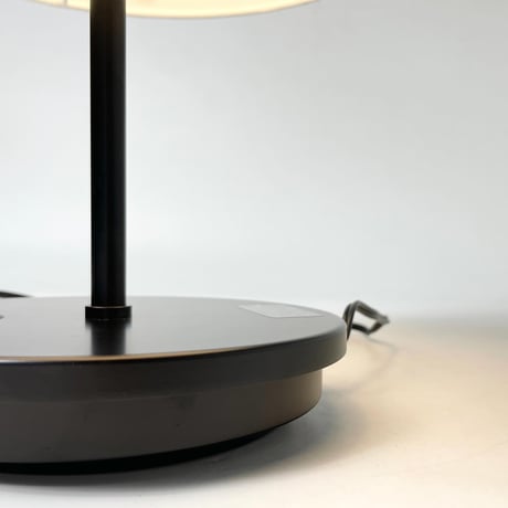 JAPAN USED STEEL LEG SHADE TABLE LAMP