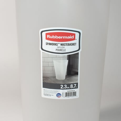 NEW "RUBBERMAID" PLASTIC TRASH CAN