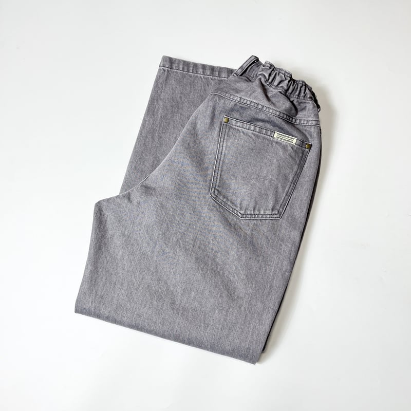 COMFORTABLE REASON “Fade Denim Slacks” | CopyA COMFORTABLE REASON “Fade Denim Slacks” | CopyA