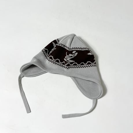 COMFORTABLE REASON "Dub Eﬀect Ear Flap"