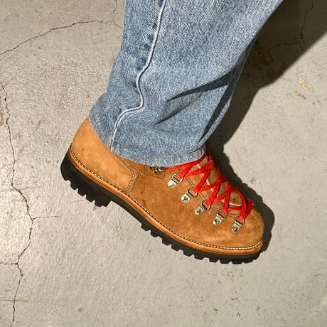 USED “DEXTER” SUEDE LEATHER BOOTS