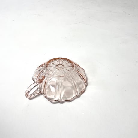 VINTAGE PINK DEPRESSION GLASS DISH