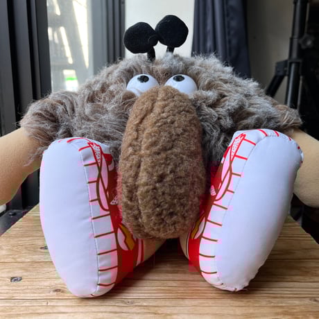 USED 80'S "RINBOW BRITE / LURKY" PLUSH