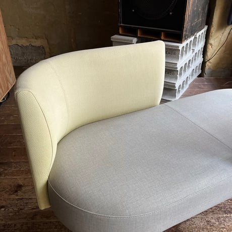 USED FABRIC LOBBY SOFA
