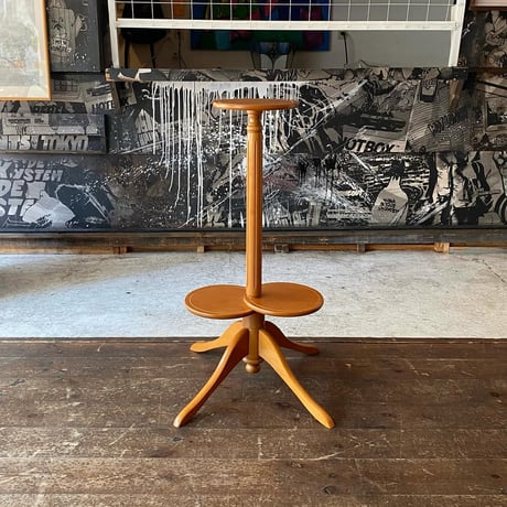 USED WOODEN FLOWER STAND