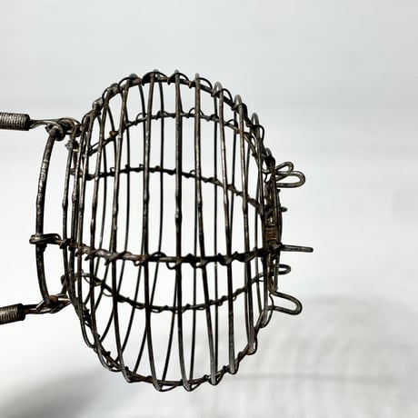 VINTAGE WIRE BASKET