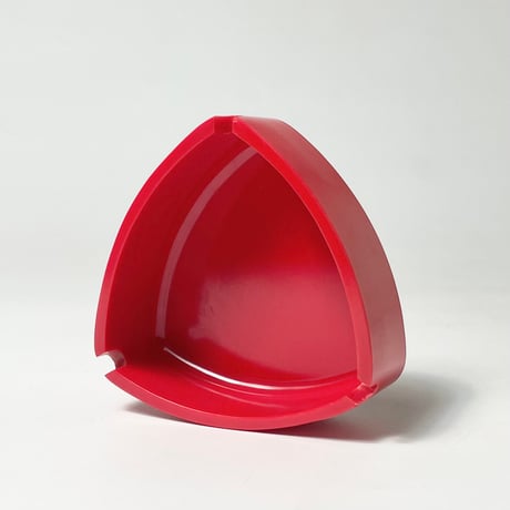 USED MELAMINE ASH TRAY