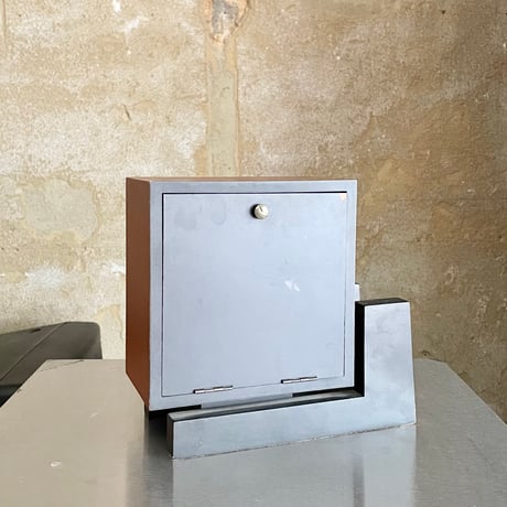 JAPAN USED “JECO” TABLE CLOCK