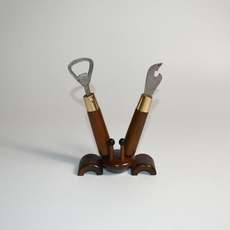 USED WOODEN CAN-OPENER & BOTTLE OPENER HOLDER