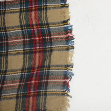 USED PLAID ACRYLIC BLANKET