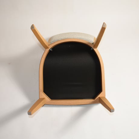 JAPAN USED "KARIMOKU" FABRIC CHAIR