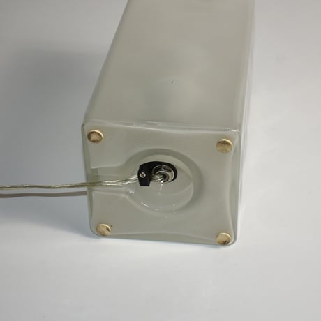 USED GLASS SHADE TABLE LAMP