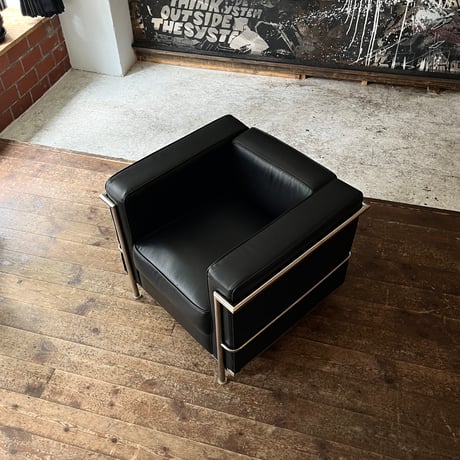 USED STAINLESS FRAME VINYL LEATHER 1P SOFA