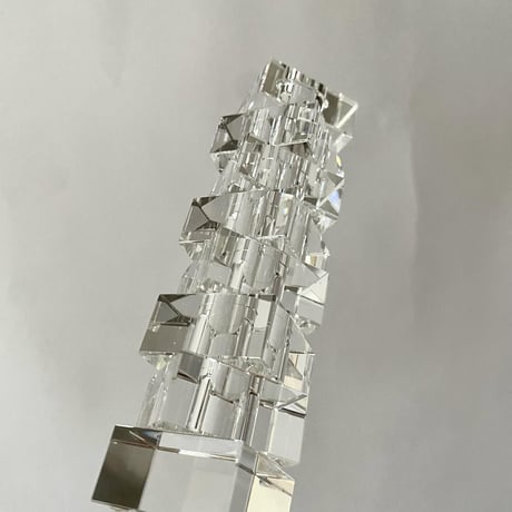 USED CRYSTAL FLOWER VASE