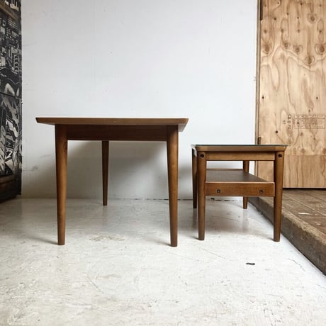 STACKING WOODEN GLASS TABLE