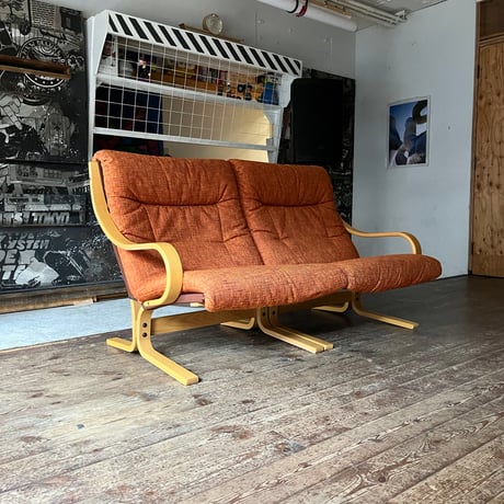 JAPAN USED “FUJI FURNITURE / AJIO” FABRIC 2P SOFA