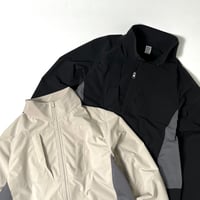 COMFORTABLE REASON "Stand Zip Stretch Jacket"
