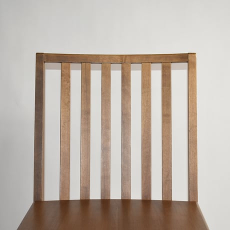 USED WOODEN CHAIR